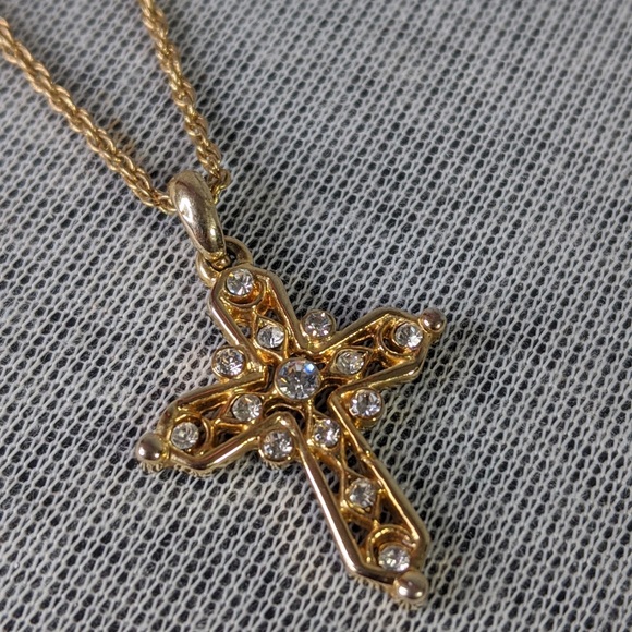 👯♀️Host Pick⚡️Set of 3 Gold Tone Jewelry - Picture 5 of 8